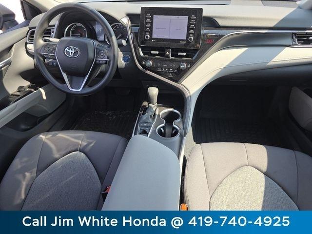 Toyota Camry Hybrid LE 2024