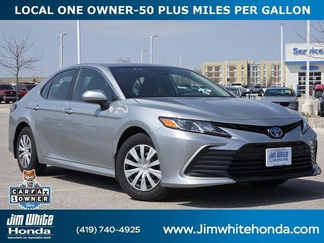 Toyota Camry Hybrid LE 2024