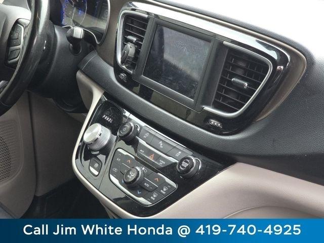 Chrysler Pacifica Touring-L 2019