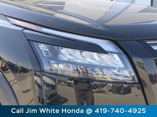 Nissan Pathfinder SV 4WD 2023