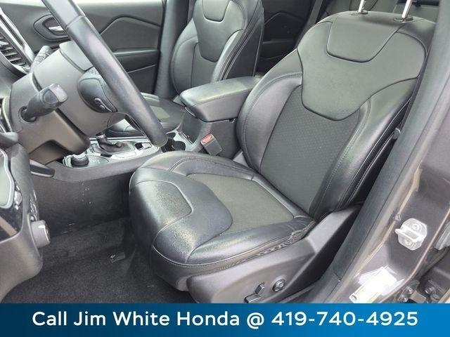 Jeep Cherokee Latitude Plus 4WD 2020