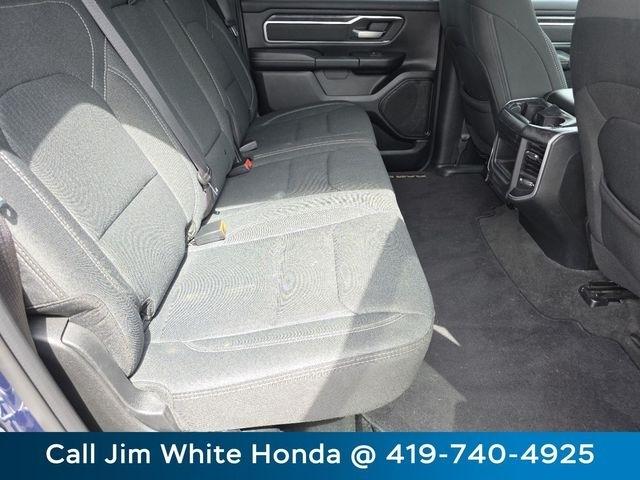 RAM 1500 Big Horn Crew Cab SWB 4WD 2020