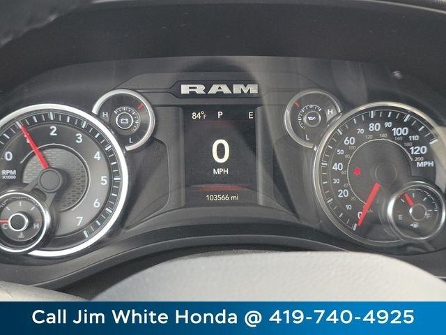 RAM 1500 Big Horn Crew Cab SWB 4WD 2020