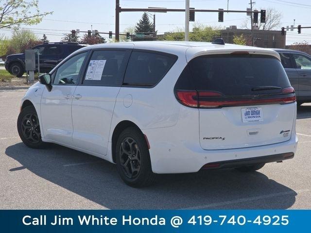 Chrysler Pacifica Hybrid Select 2024
