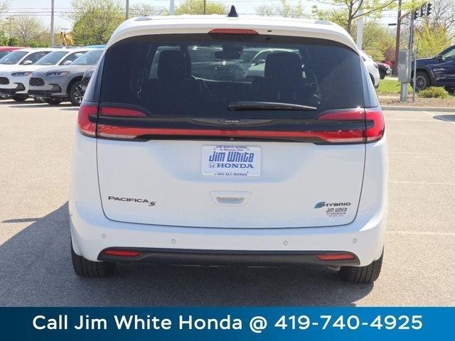 Chrysler Pacifica Hybrid Select 2024