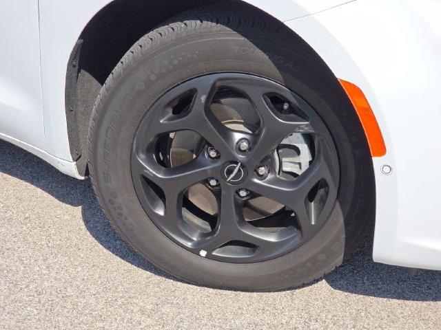 Chrysler Pacifica Hybrid Select 2024