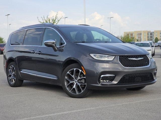 Chrysler Pacifica Limited AWD 2021