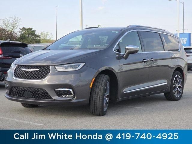 Chrysler Pacifica Limited AWD 2021
