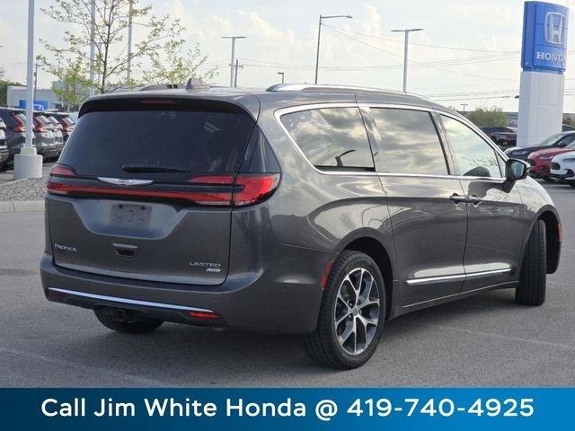 Chrysler Pacifica Limited AWD 2021