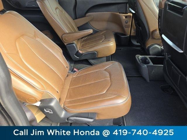 Chrysler Pacifica Limited AWD 2021