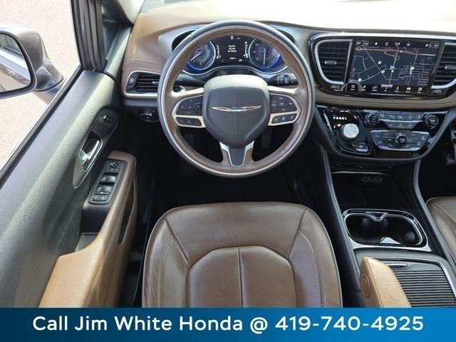 Chrysler Pacifica Limited AWD 2021