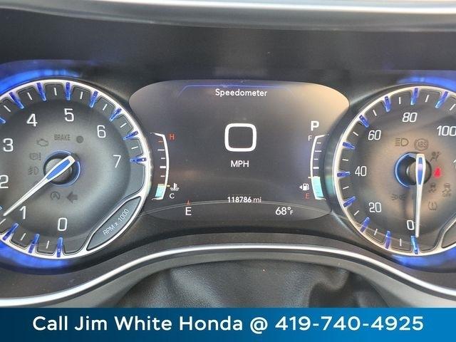 Chrysler Pacifica Limited AWD 2021