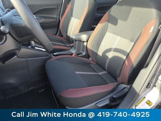 Nissan Versa SR 2025