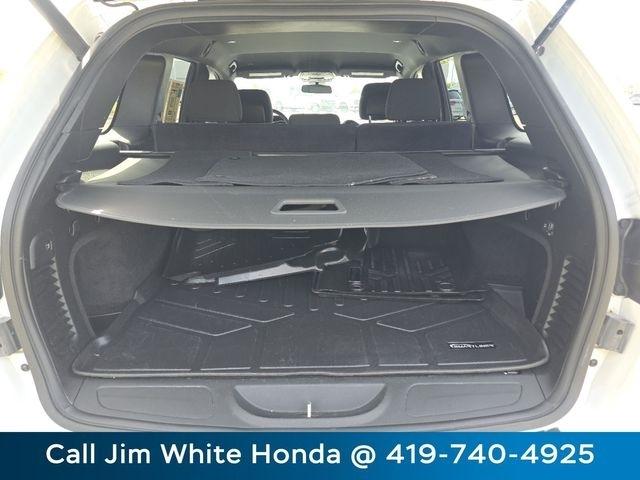 Jeep Grand Cherokee Laredo 4WD 2020
