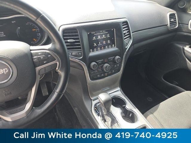 Jeep Grand Cherokee Laredo 4WD 2020