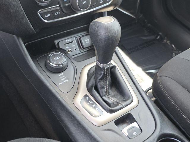 Jeep Cherokee Latitude 4WD 2016