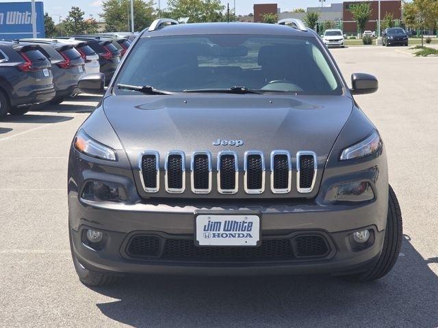 Jeep Cherokee Latitude 4WD 2016