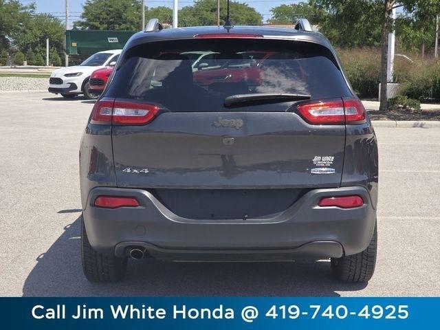 Jeep Cherokee Latitude 4WD 2016