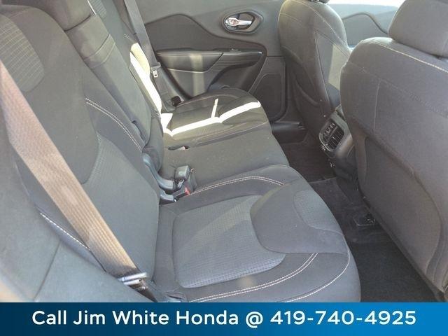Jeep Cherokee Latitude 4WD 2016