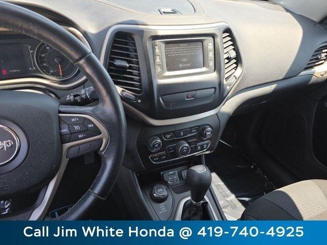 Jeep Cherokee Latitude 4WD 2016