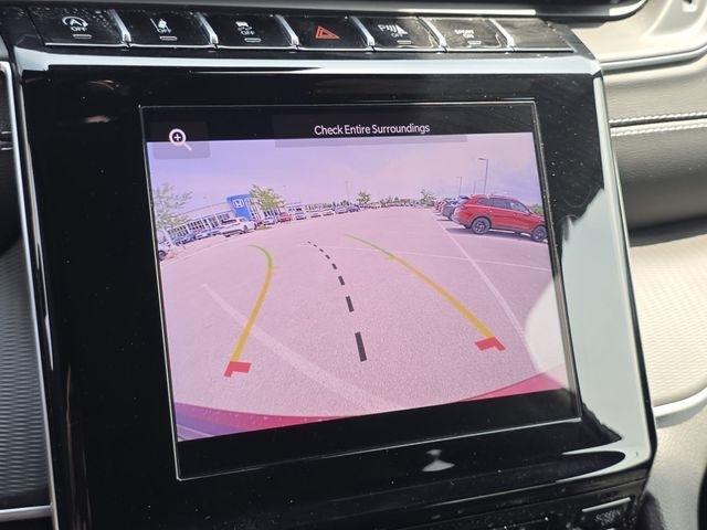 Jeep Grand Cherokee Laredo 4WD 2025