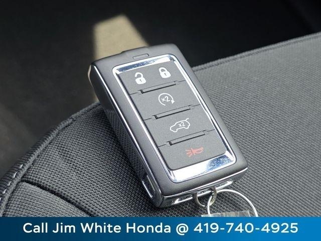 Jeep Grand Cherokee Laredo 4WD 2025