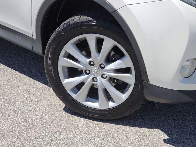 Toyota RAV4 Limited AWD 2014