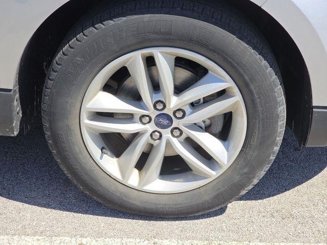 Ford Edge SEL FWD 2017