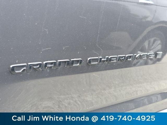 Jeep Grand Cherokee L Laredo 4WD 2024