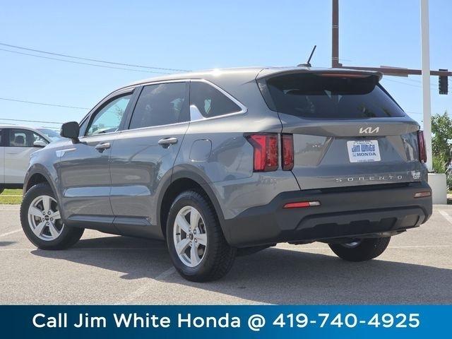 Kia Sorento LX 2WD 2022