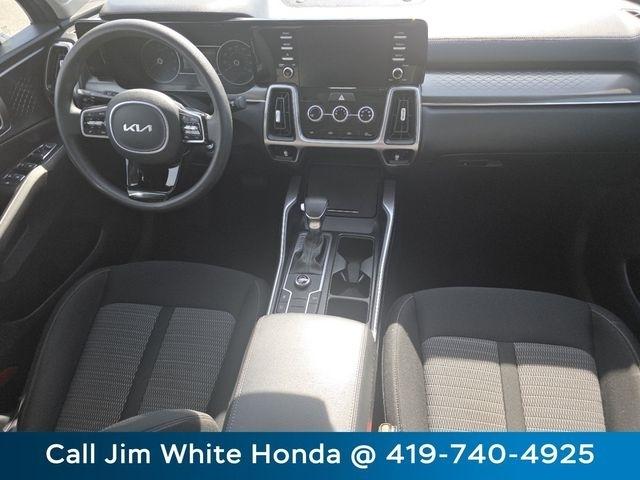 Kia Sorento LX 2WD 2022