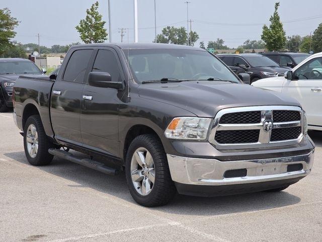 RAM 1500 SLT Crew Cab SWB 4WD 2017