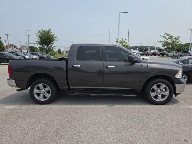 RAM 1500 SLT Crew Cab SWB 4WD 2017