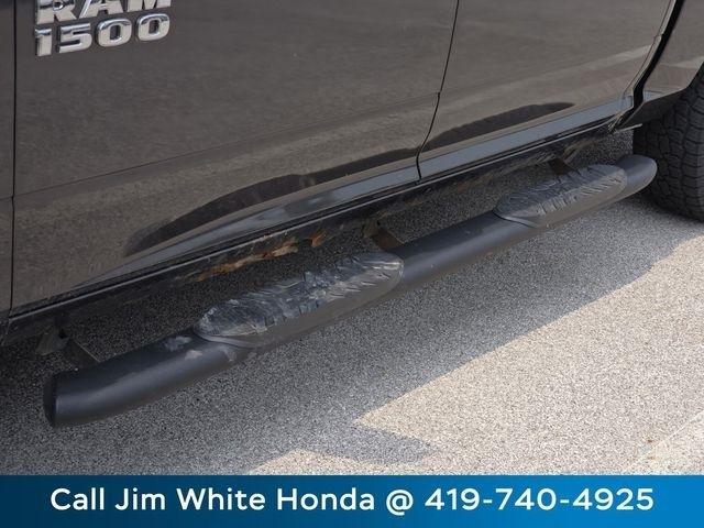 RAM 1500 SLT Crew Cab SWB 4WD 2017