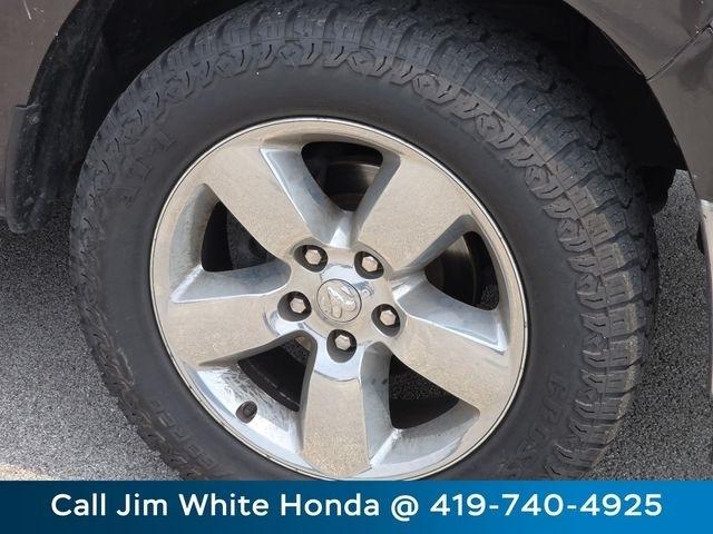 RAM 1500 SLT Crew Cab SWB 4WD 2017