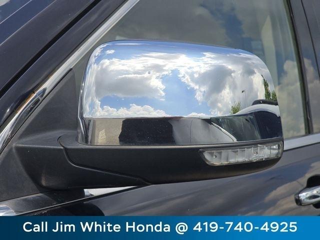 Jeep Grand Cherokee Overland 4WD 2011