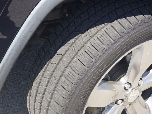 Jeep Grand Cherokee Overland 4WD 2011
