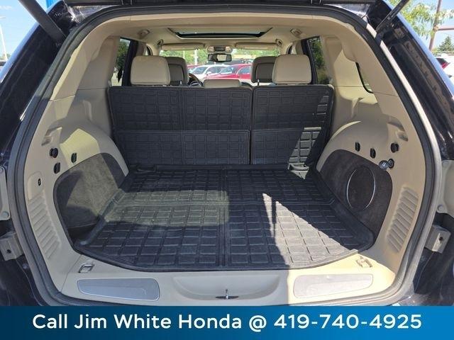 Jeep Grand Cherokee Overland 4WD 2011