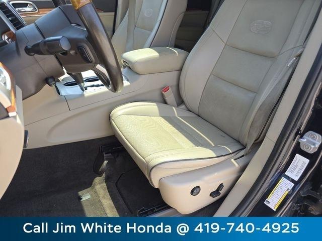 Jeep Grand Cherokee Overland 4WD 2011