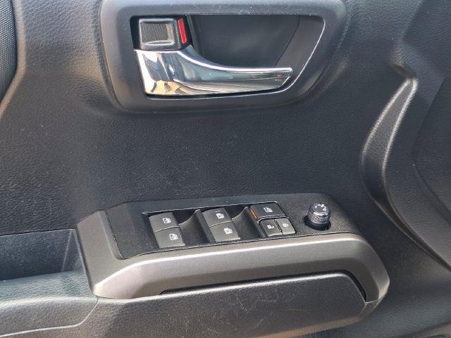 Toyota Tacoma SR5 Double Cab Long Bed V6 6AT 4WD 2021