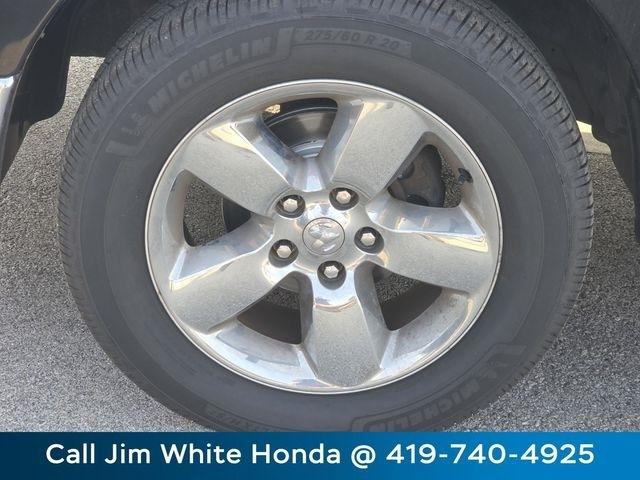 RAM 1500 SLT Crew Cab 4WD 2013