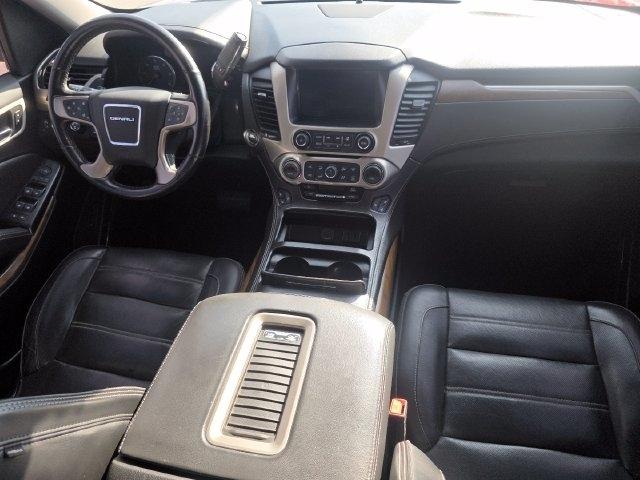 GMC Yukon XL Denali 4WD 2020