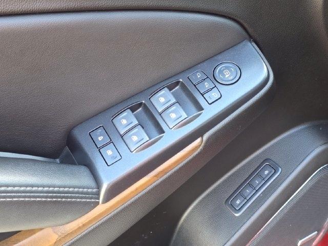 GMC Yukon XL Denali 4WD 2020