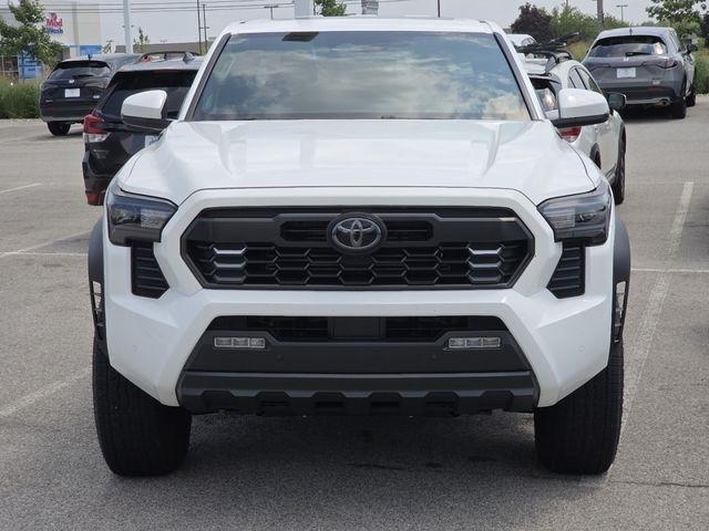 Toyota Tacoma Double Cab 4WD 2025