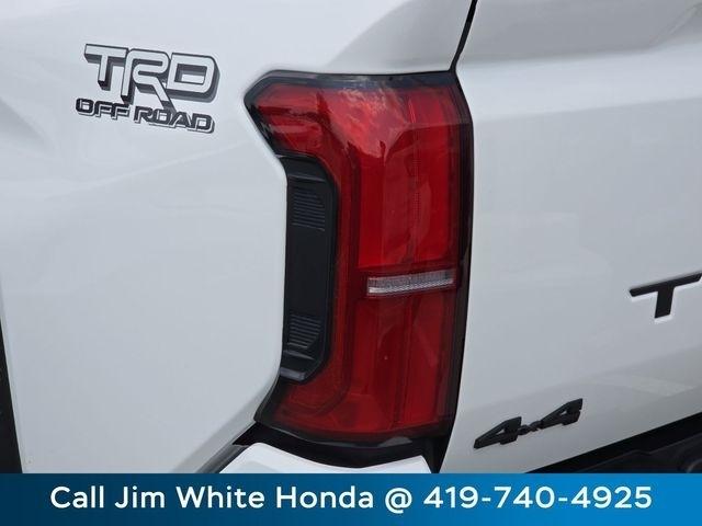 Toyota Tacoma Double Cab 4WD 2025