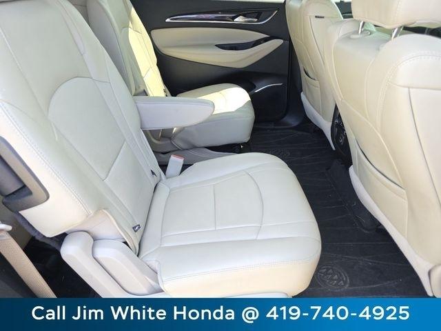 Buick Enclave Essence AWD 2019