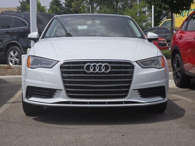 Audi A3 1.8T Premium FWD S tronic 2015