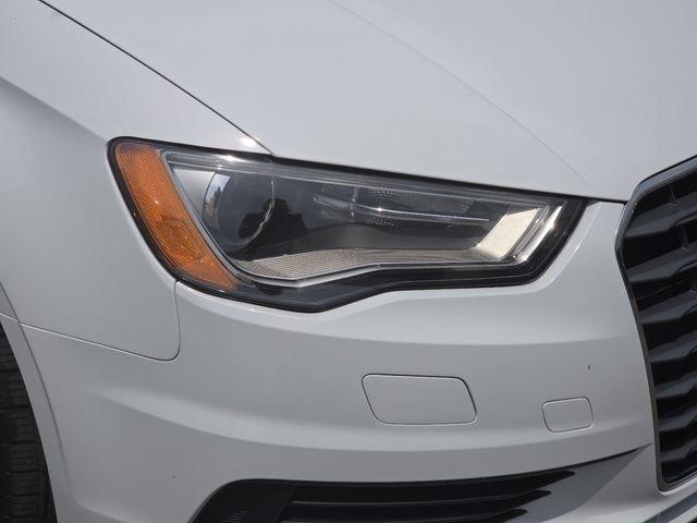 Audi A3 1.8T Premium FWD S tronic 2015