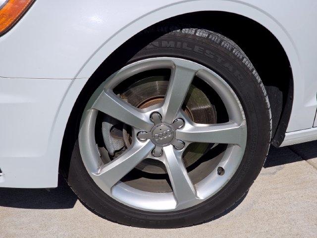 Audi A3 1.8T Premium FWD S tronic 2015