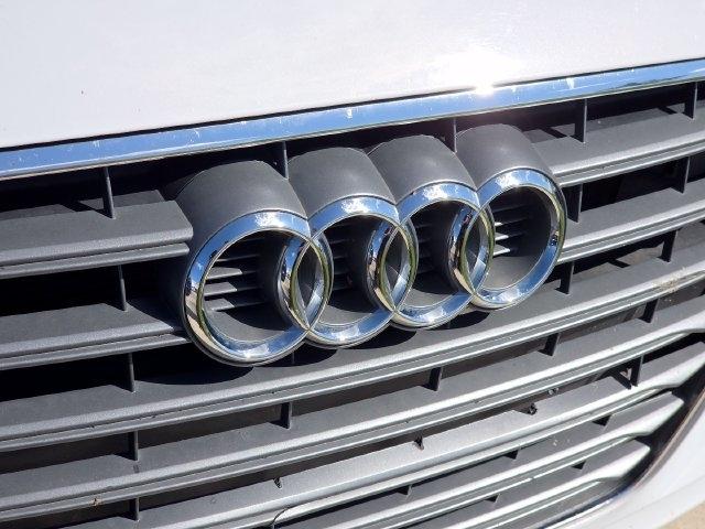 Audi A3 1.8T Premium FWD S tronic 2015